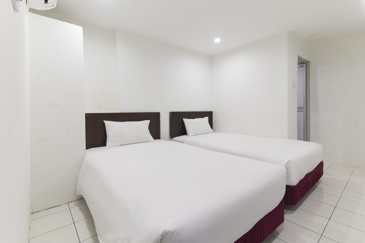 Charlies Boutique Hotel George Town Exterior photo