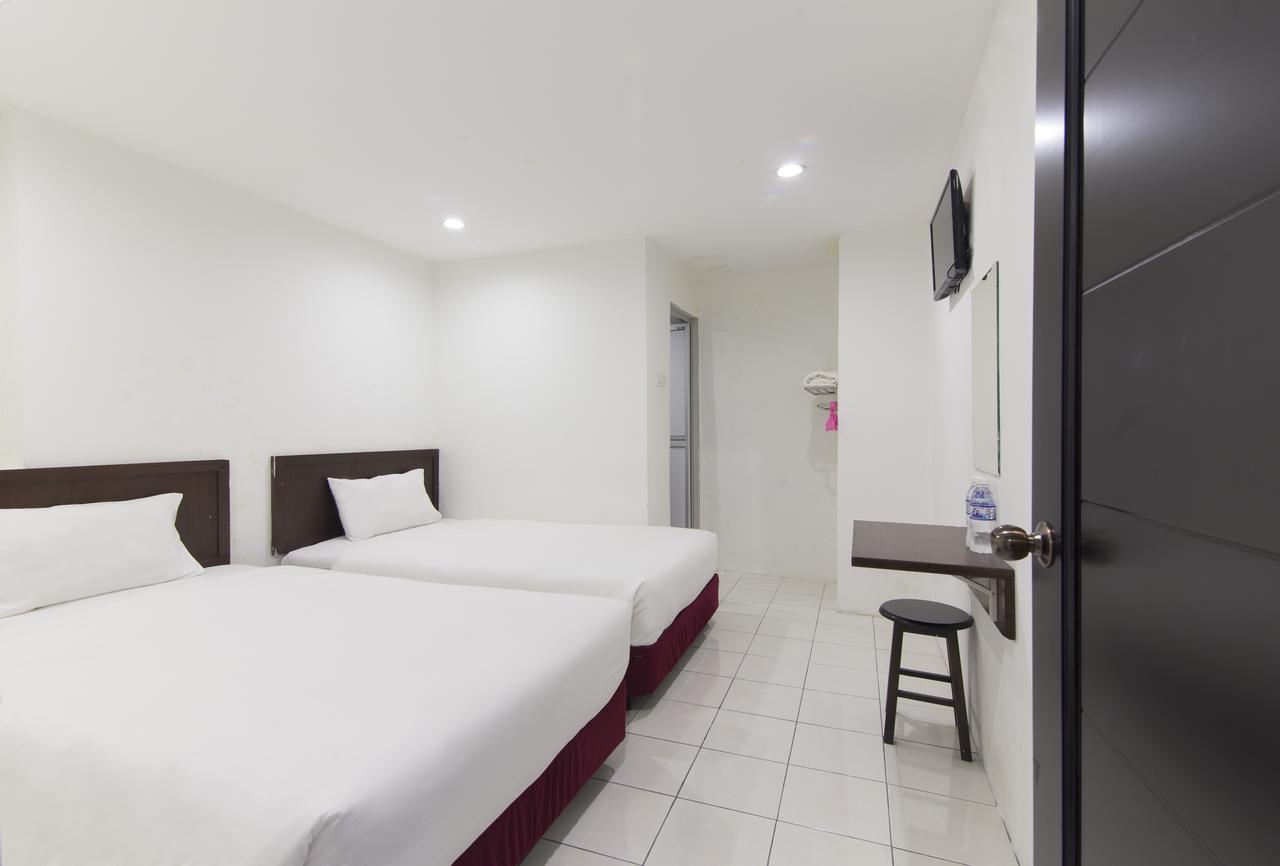 Charlies Boutique Hotel George Town Exterior photo